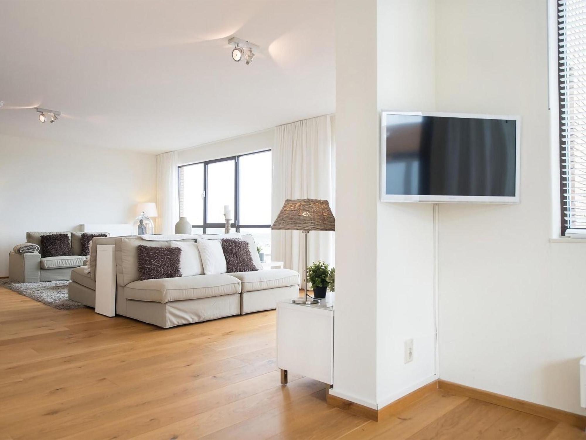 Spacious Modern In Scheveningen * The Hague