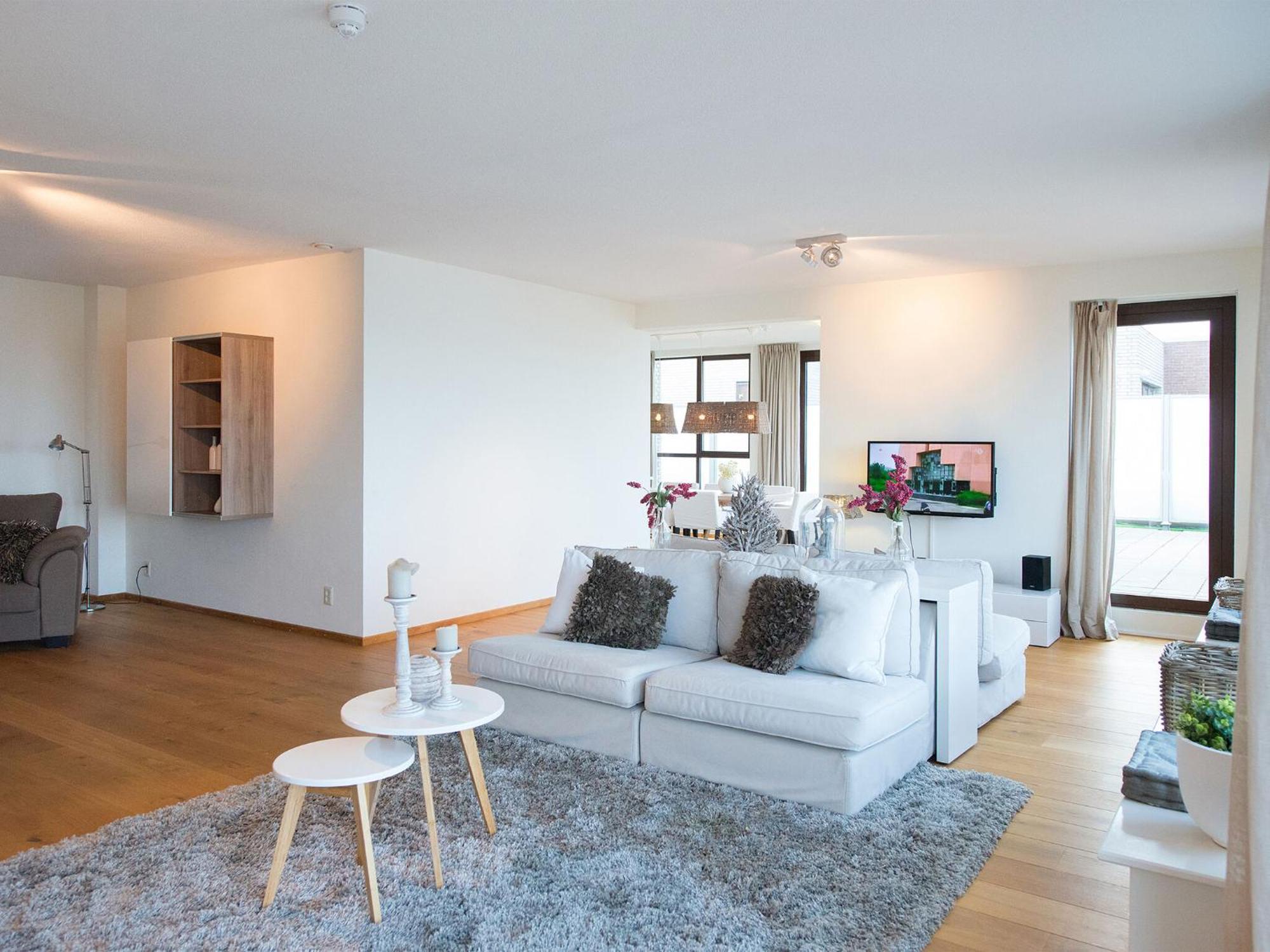 Spacious Modern In Scheveningen Apartment